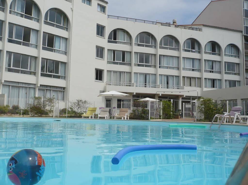 Residence New Rochelle Ла Рошел Екстериор снимка